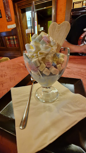 Comentarii opinii despre Glust Kuchl