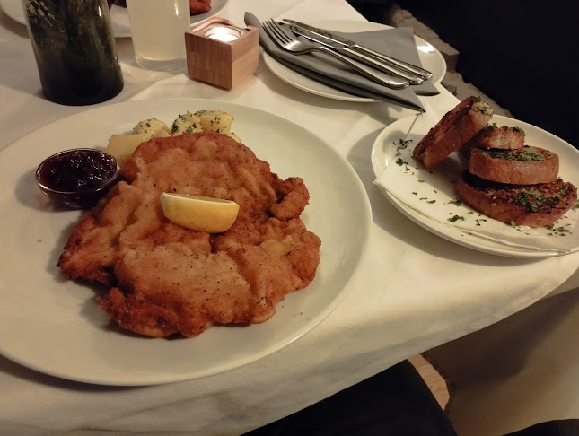 Dorfstraße 5, 6116 Weer