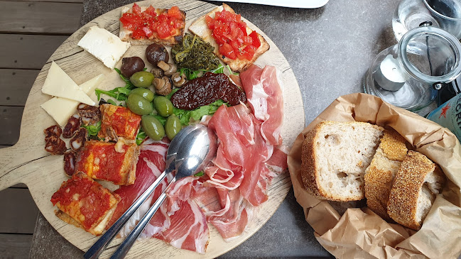 O'Sfizio Ristogastronomia - Gastronomie und Hotellerie