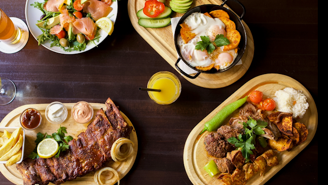 Opinii despre Gundis Café & Restaurant în Wien - Gastronomie und Hotellerie