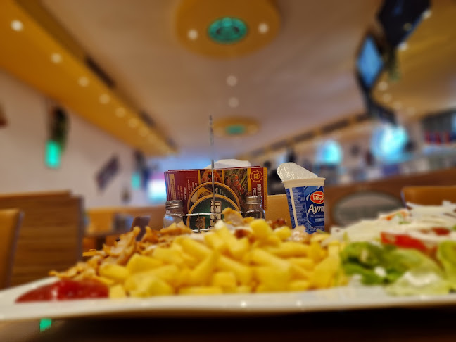 Comentarii opinii despre König Kebap Pizza Haus Hallein