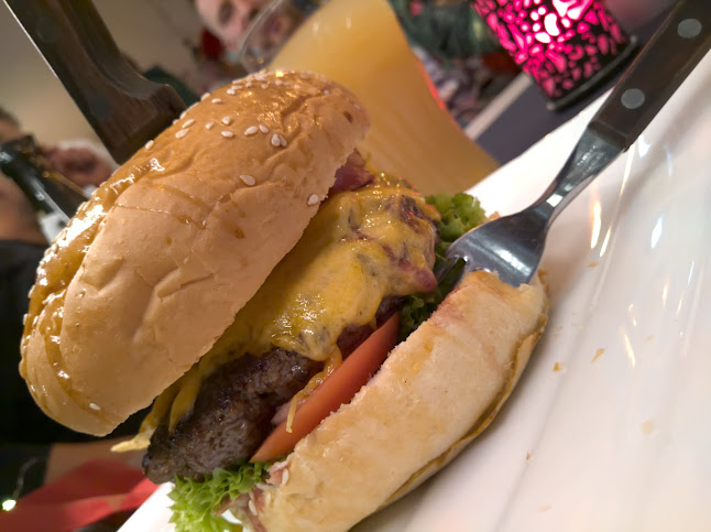 Comentarii opinii despre Surfers