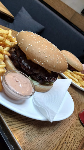 Burger Station Favoriten - Gastronomie und Hotellerie