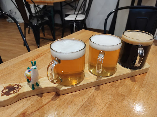 Schnauzer & Beagle - Wien