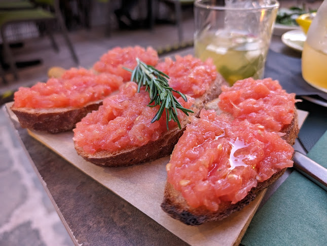 LOLA - Spanisches Restaurant