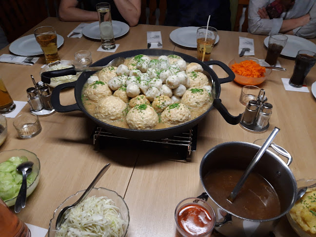 Opinii despre Gasthaus Bräu în Schalchen - Gastronomie und Hotellerie