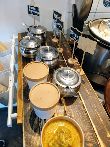 Nam Nam Dabba - Gastronomie und Hotellerie