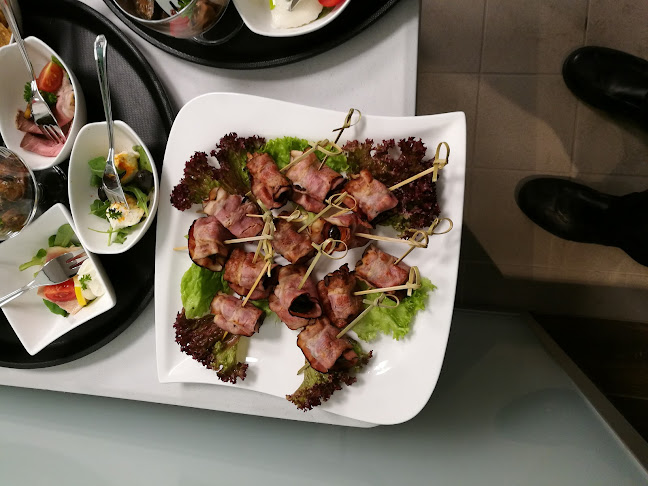 Opinii despre Ziegelstadel Catering în Ahorn - Gastronomie und Hotellerie