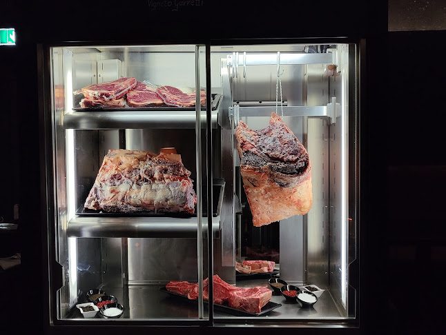 Comentarii opinii despre Woodfire Steak & More