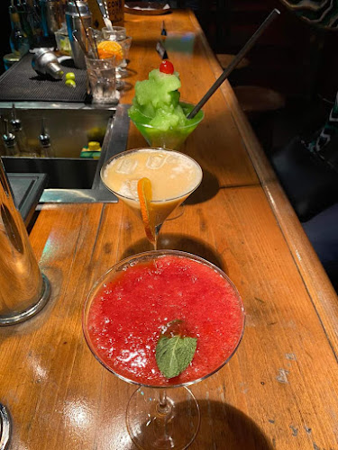 Ron Con Soda - Bar Cubano - Gastronomie und Hotellerie