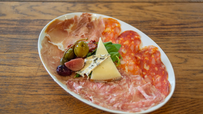 Opinii despre Tredici E Mezzo în Wien - Gastronomie und Hotellerie