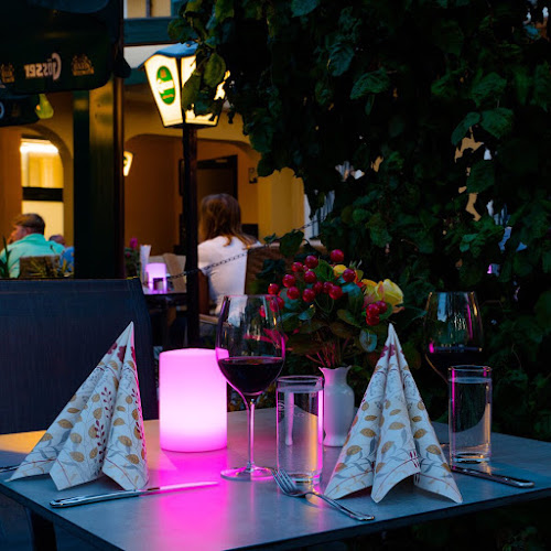 Opinii despre Restaurant Der Stadtwirt în Villach - Gastronomie und Hotellerie