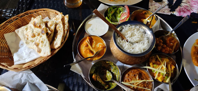 Opinii despre Bollywood Tandoori Indisches Spezialitäten Restaurant - Innsbruck în Innsbruck - Gastronomie und Hotellerie