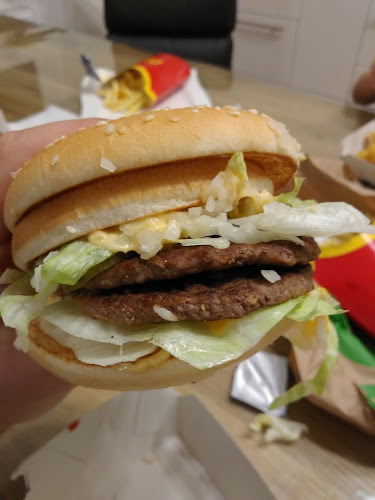 Opinii despre McDonald's Gleisdorf în Gleisdorf - Gastronomie und Hotellerie