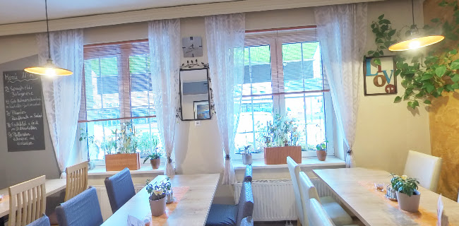 Cafe Restaurant Inside