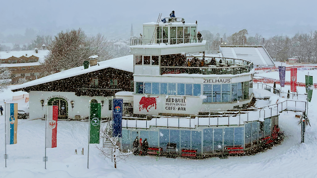 Zielhaus Red Bull Kitzbühel - Kitzbühel