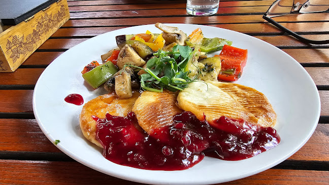 Opinii despre Bierheuriger zum Gangl în Wien - Gastronomie und Hotellerie