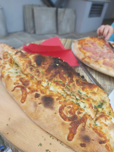 Comentarii opinii despre Pizza Royal Kirchberg