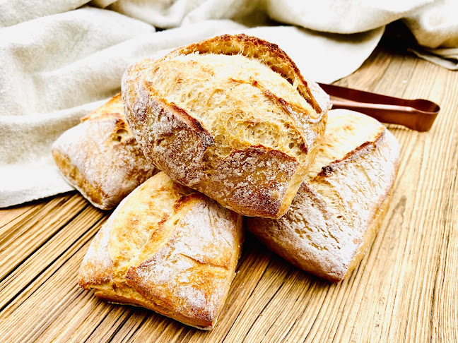 Opinii despre BrotSchmiede - Markthalle Innsbruck în Innsbruck - Gastronomie und Hotellerie