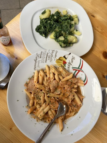 Opinii despre Restaurant Adria în Zell am See - Gastronomie und Hotellerie