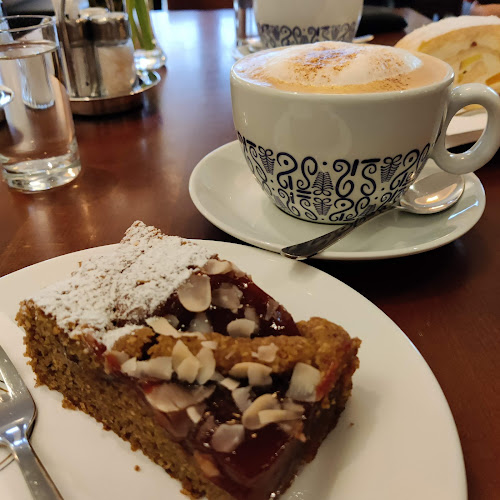 Opinii despre Unterbäck Stammhaus Seekirchen în Seekirchen am Wallersee - Gastronomie und Hotellerie