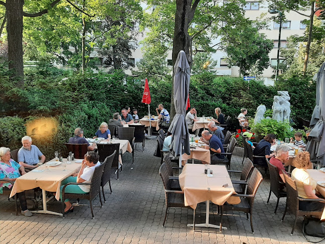 China Restaurant zum goldenen Panda - Gastronomie und Hotellerie