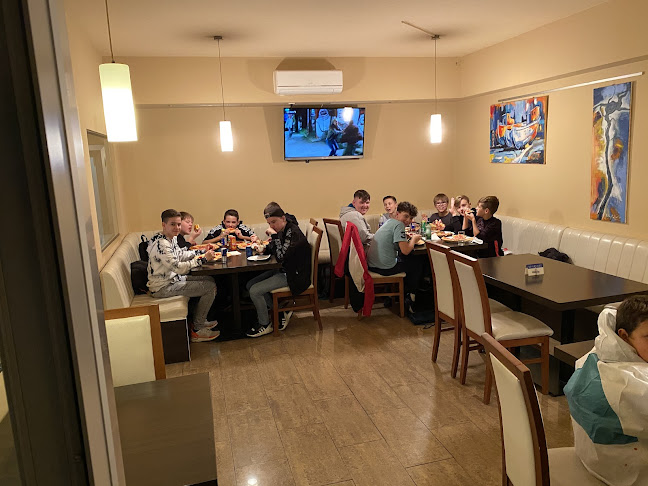 Opinii despre Pizzeria Ristorante Lassee în Lassee - Gastronomie und Hotellerie