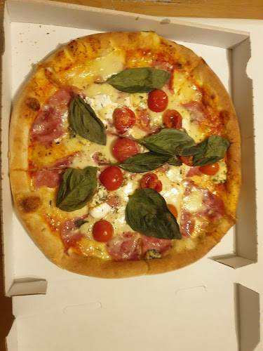 URBAN BROS. PIZZA - Gastronomie und Hotellerie