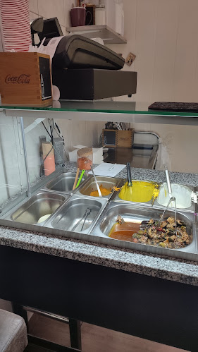 Opinii despre Berliner Döner - Anichstraße în Innsbruck - Gastronomie und Hotellerie