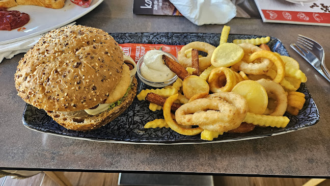 Comentarii opinii despre Koll Bistro Cafe