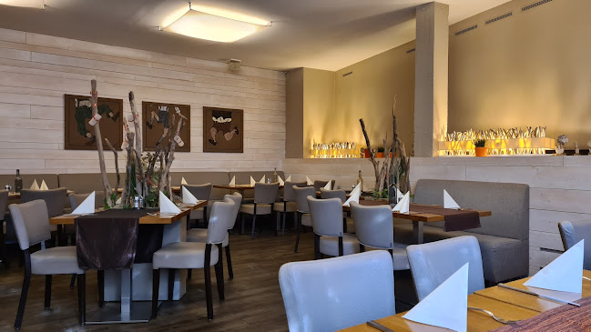 Opinii despre Tyroler Stub´n în Schwechat - Gastronomie und Hotellerie