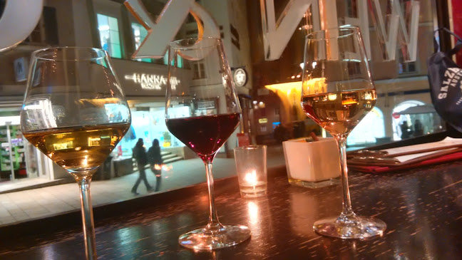 Comentarii opinii despre WEIN & CO Salzburg Platzl – Weinbar & Shop