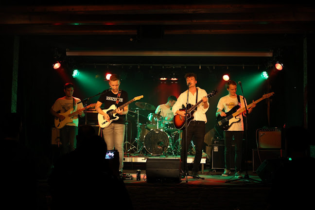 Opinii despre Stand Up Club Fischamend în Fischamend-Markt - Gastronomie und Hotellerie