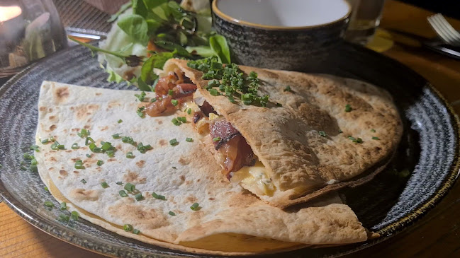 Opinii despre Johny's Burger în Pöchlarn - Gastronomie und Hotellerie