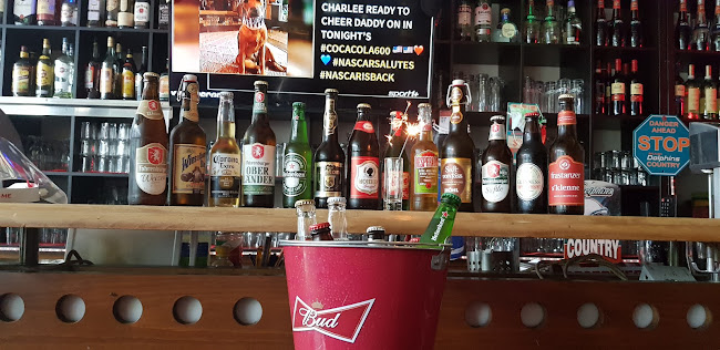 Comentarii opinii despre American Roadhouse