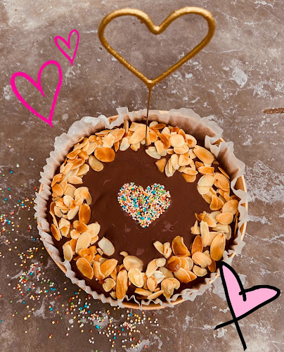 Opinii despre Fräulein Zuckersüß - Kuchenfreude per Post în Salzburg - Gastronomie und Hotellerie