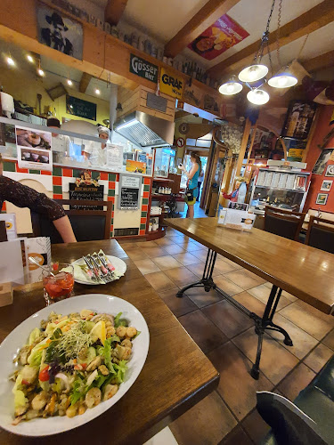 Comentarii opinii despre Solar-Cafe Pizzeria Figaro