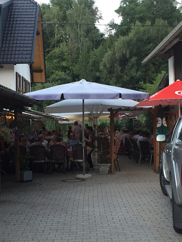 Opinii despre Jausenstation Buschenschenke Mörtl Paula în Ebenthal in Kärnten - Gastronomie und Hotellerie