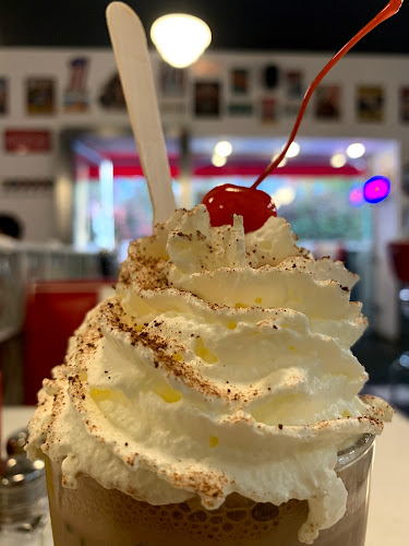 Teddy's American Diner