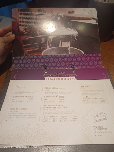 Som Kitchen Eatery - Twin Towers - Wien