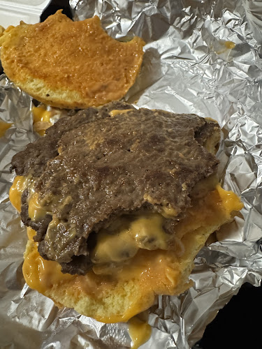 Hauptpl. 5, 3300 Amstetten