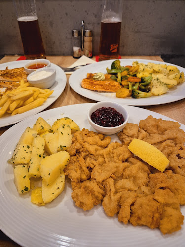 Opinii despre Moment Cafe and Restaurant în Wien - Gastronomie und Hotellerie