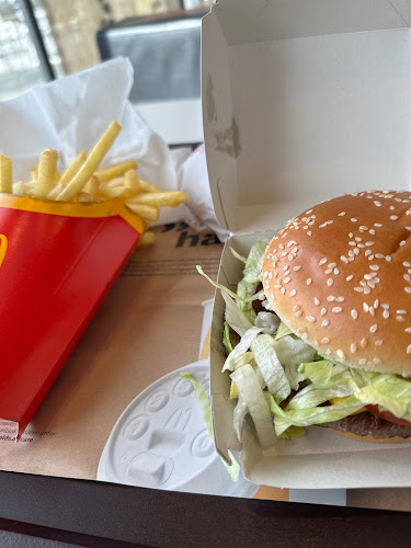 Opinii despre McDonald's Rohrbach în Rohrbach - Gastronomie und Hotellerie