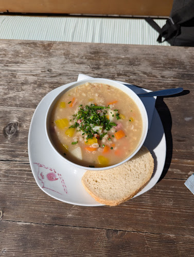 Opinii despre Neue Alplhütte în Telfs - Gastronomie und Hotellerie