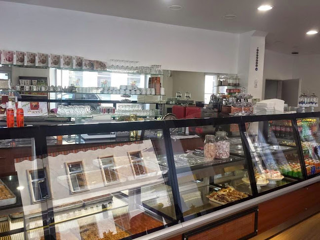 Opinii despre Kamelya Cafe-Konditorei în Wien - Gastronomie und Hotellerie