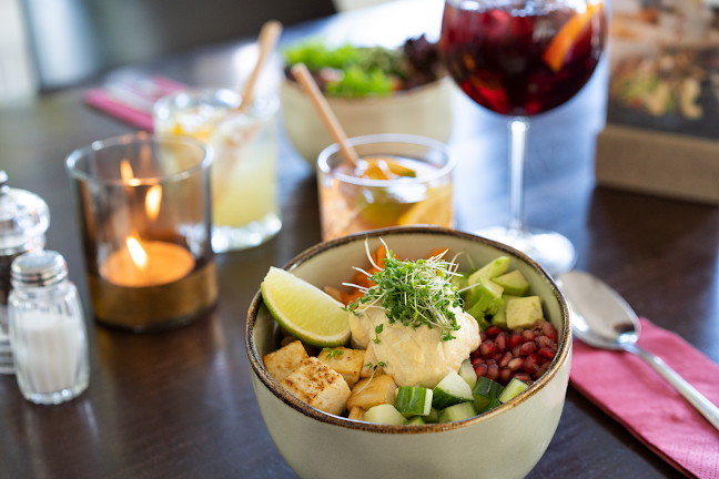 Comentarii opinii despre VOLEE - Club • Cafe • Restaurant