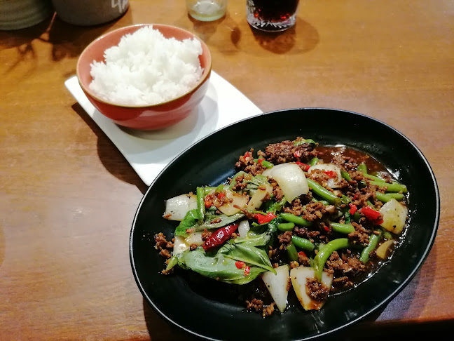 Comentarii opinii despre Som Kitchen Eatery - Twin Towers