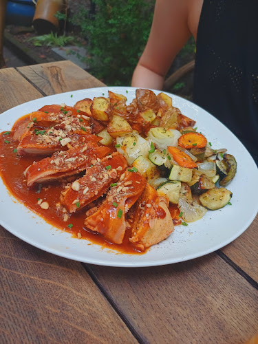 Comentarii opinii despre Old Lemon Tree