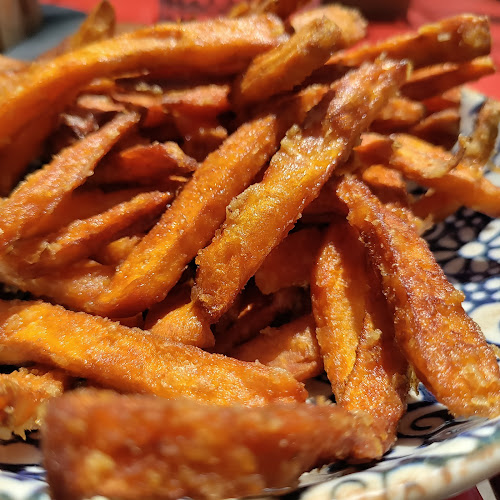 Fifty Fifty Burger Bar - Gastronomie und Hotellerie