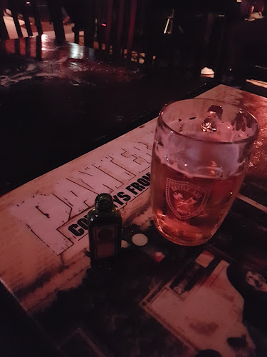 Battle Axe Rock & Metal Pub - Gastronomie und Hotellerie